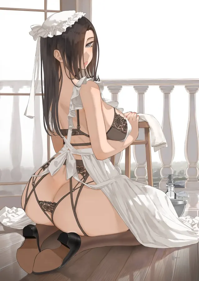 Those maid have some special training (torotemu/トロテム)