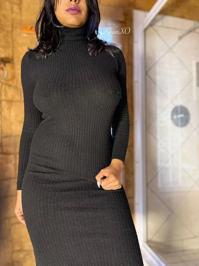 What your office’s receptionist is hiding under her work fit 🫶 [f]