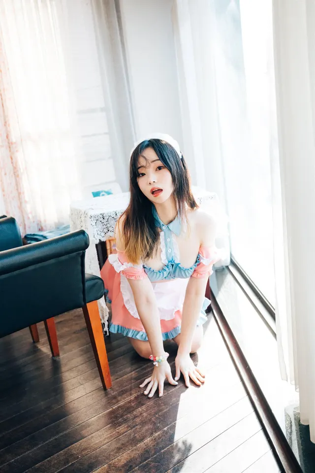 반비 Bambi - July 2022