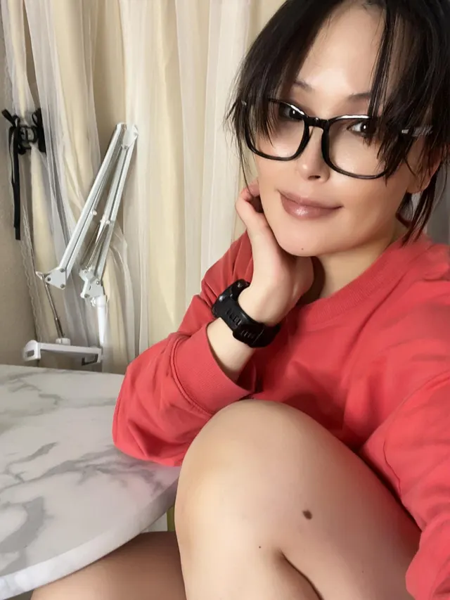 Name one thing better than fucking a busy japanese girl