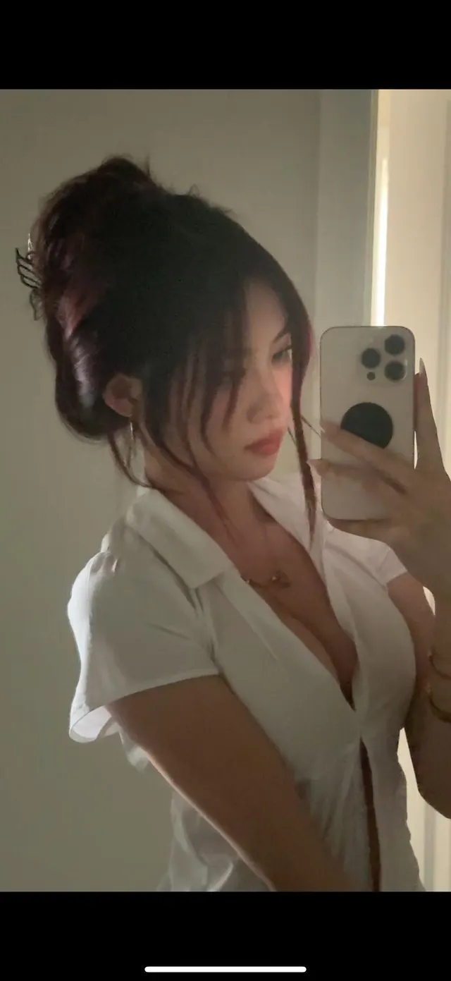 Confidence looks good on me😌