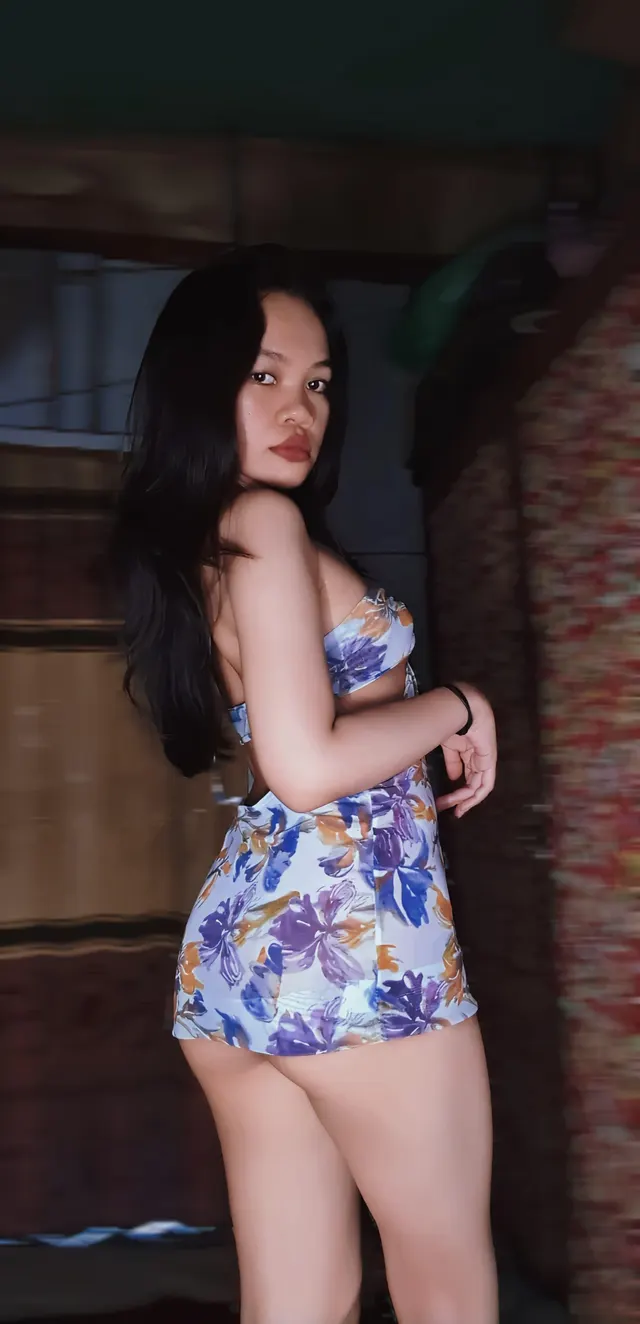 Summer Dress Vibes. :3