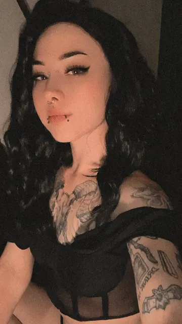 Do you like alternative girls?