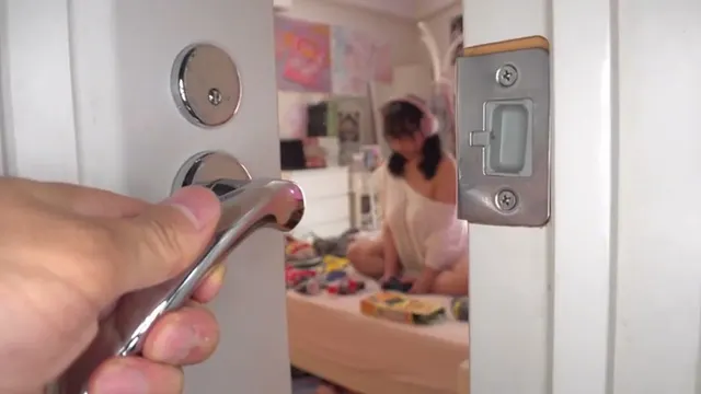 Yuria Yoshine | Meeting Up with My Busty NEET Step-Sister