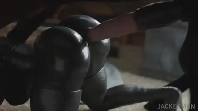 Catwoman can’t stop a horse (Jackerman)